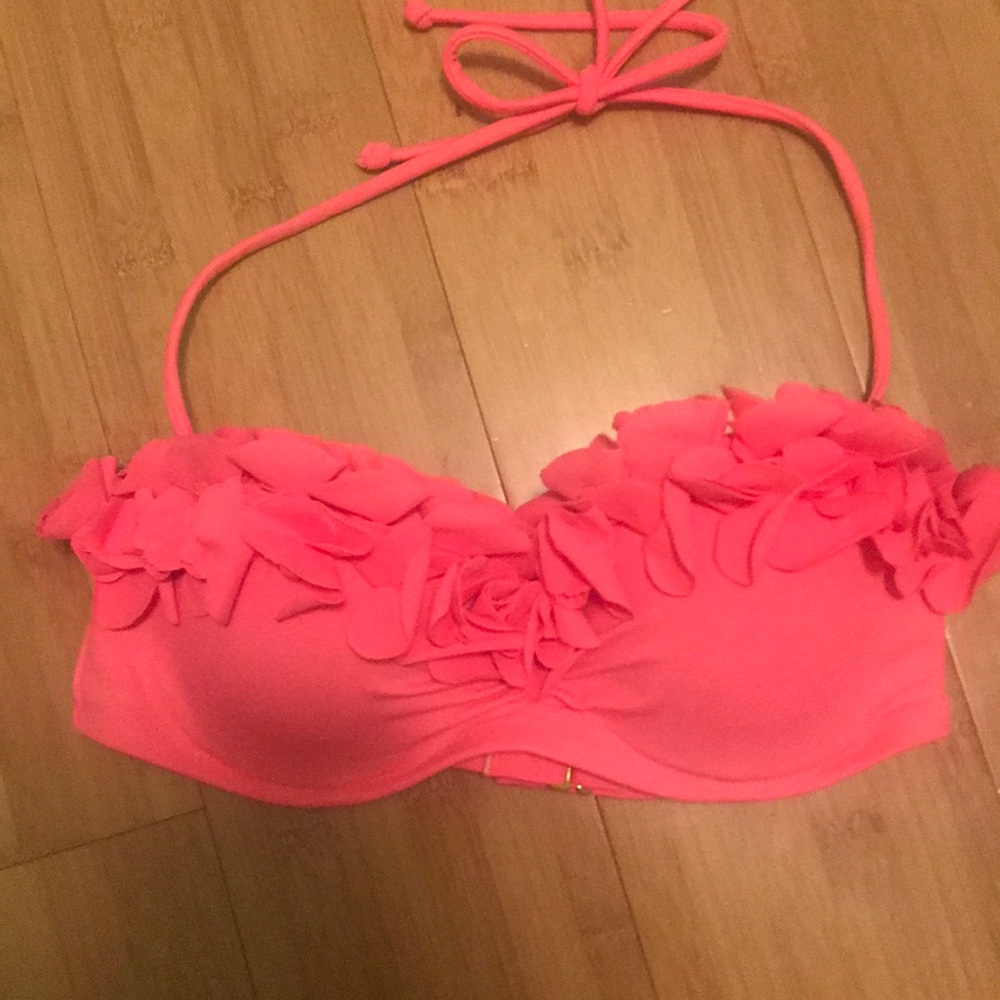 Victoria’s Secret bathing suit top
